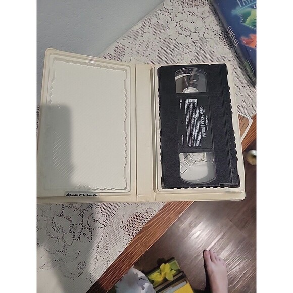 Walt Disney Lot Of 4 Vhs Tapes Great Mouse Detective Pocahontas Brother Bear... - Picture 13 of 15